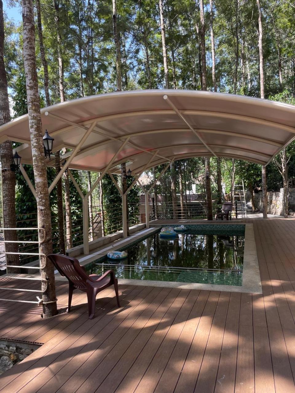 100 Oaks Estate Hotel Йеркауд Екстериор снимка